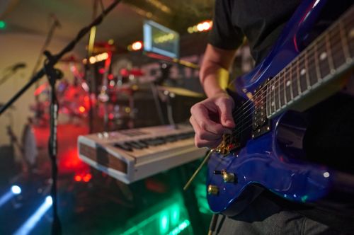 Ëndstation – auch als Endstation oder Eendstation bekannt – bei Ihrem eigenen Auftritt im Schützenheim.